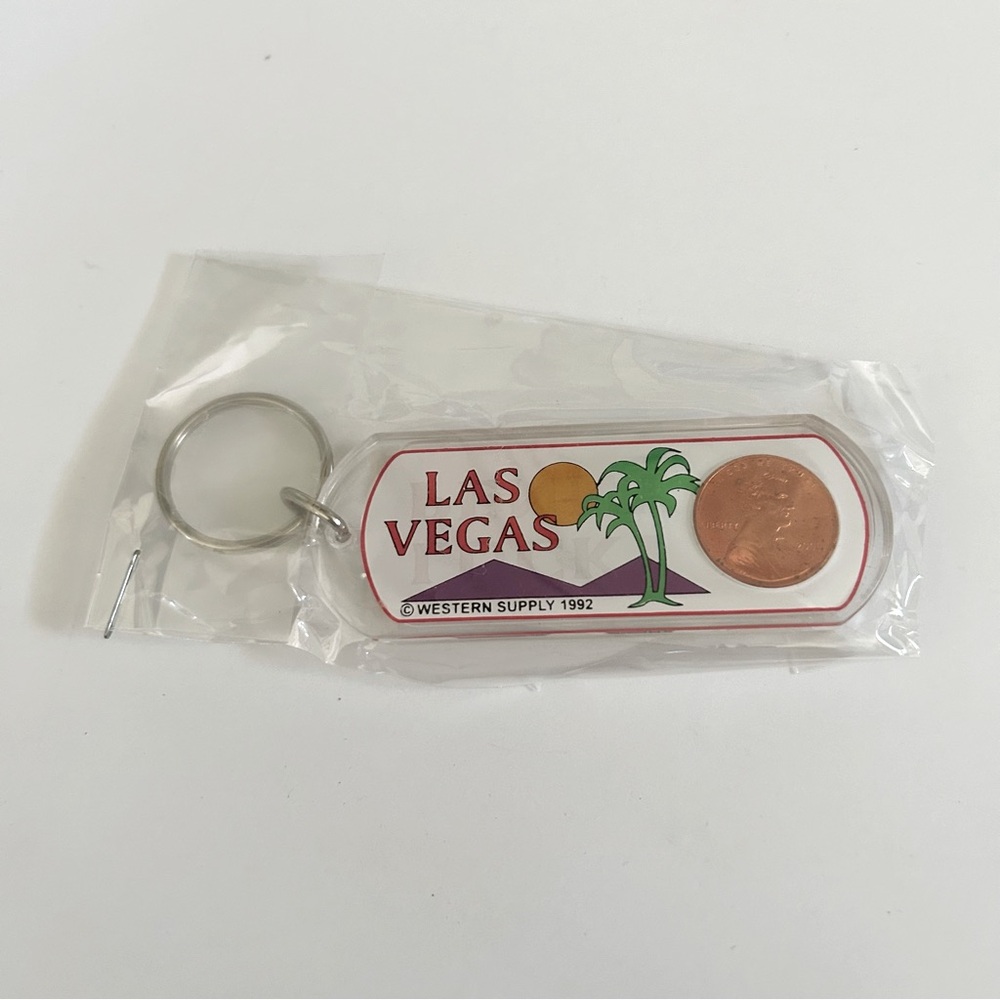 Las Vegas Lucky Penny Good Luck Vintage Key Chain Charm (BRAND NEW)